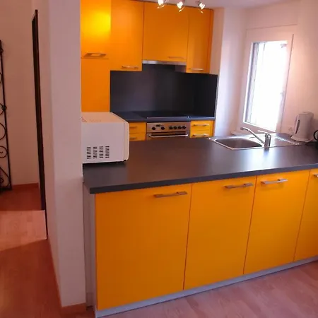 マイツェルマット モナジト